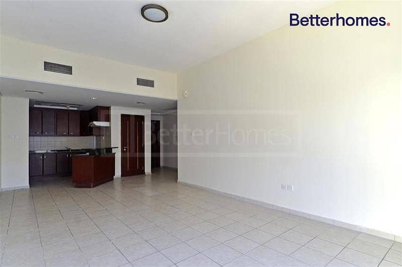 6 Close to Metro|1br hall | Type U |Balcony |Rented