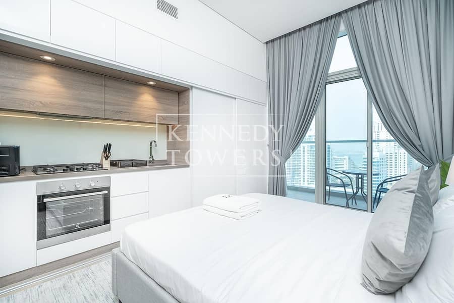 9 Elegant Apartment | Great Location | Marina View
