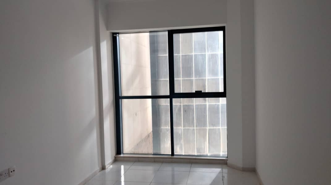 9 SPACIOUS 3BHK WITH 2 MONTHS FREE NO COMMISSION