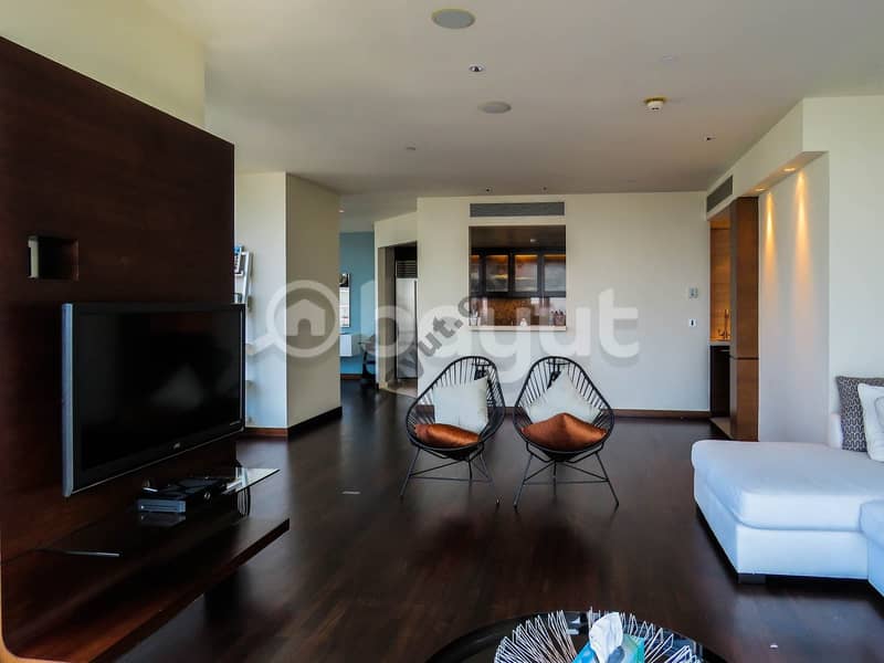 FOR SALE TWO BEDROOMS APARTMENT IN BURJ KHALIFA