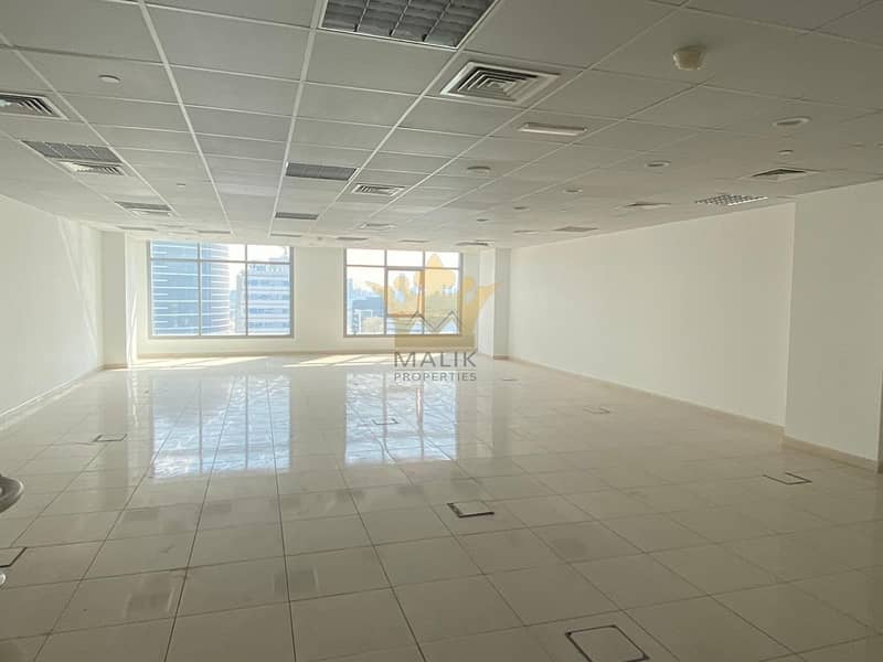 9 Fitted Spacious Office  with Pantry 2 Parking's Chiller Free