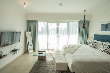 Fully Furnished Unit with Community View Fully Furnished Unit with Community View