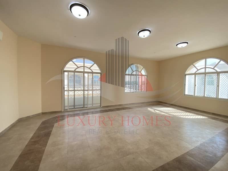Stunning Separate Ground Floor Near Extra Souq Stunning Separate Ground Floor Near Extra Souq