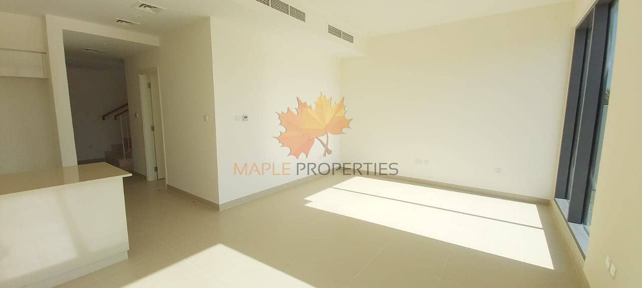 4 Modern 4BR+M Townhouse / For Rent / Near To Pool