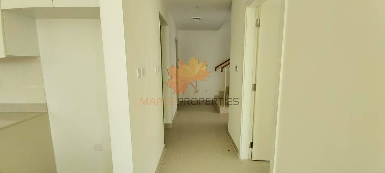 14 Modern 4BR+M Townhouse / For Rent / Near To Pool
