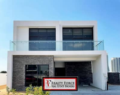 FULLY UPGRADED | 5BR TYPE V2T | SINGLE ROW FULLY UPGRADED | 5BR TYPE V2T | SINGLE ROW