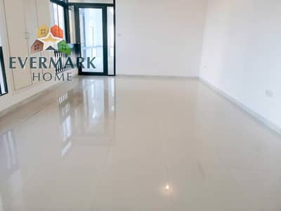 3 Bedroom Flat for Rent in Tourist Club Area (TCA), Abu Dhabi - Hot Offer | Spacious 3 Bedroom Apartment with Maid's Room & Balcony 3 Bedroom Flat for Rent in Tourist Club Area (TCA), Abu Dhabi - Hot Offer | Spacious 3 Bedroom Apartment with Maid's Room & Balcony