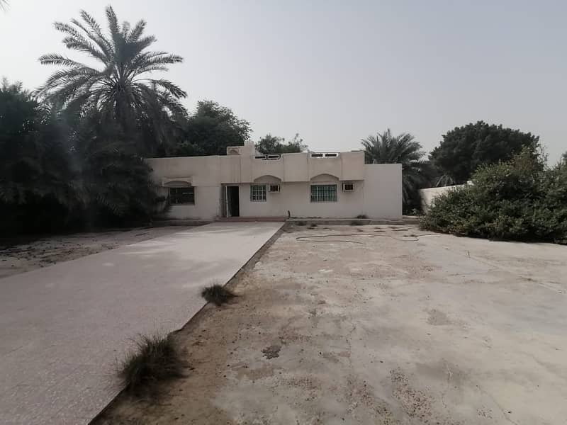 Villa for sale in Sharjah, Al Ghafia area, with electricity. . .