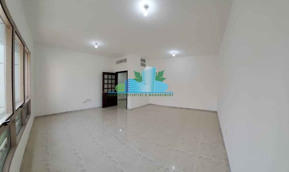 Breath Taking 3 BHK with Store-room | Ready to move!