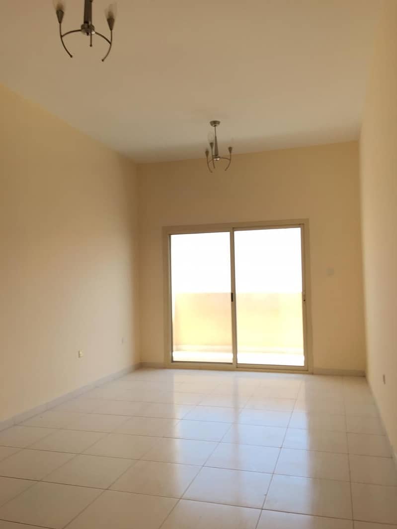 شقة في برج لافندر مدينة الإمارات 1 غرف 180000 درهم - 4970377 شقة في برج لافندر مدينة الإمارات 1 غرف 180000 درهم - 4970377
