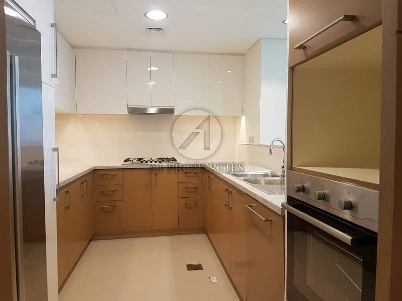 4 Spacious and well maintained 2BR in Burj Vista