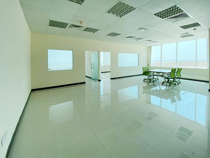 4 Fitted Office with Partition | Multiple Options