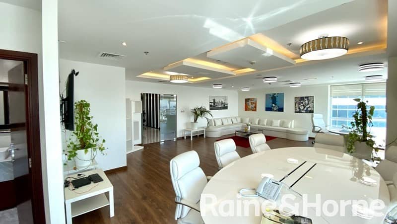 Furnished| Partitioned | Well Maintained | Luxury