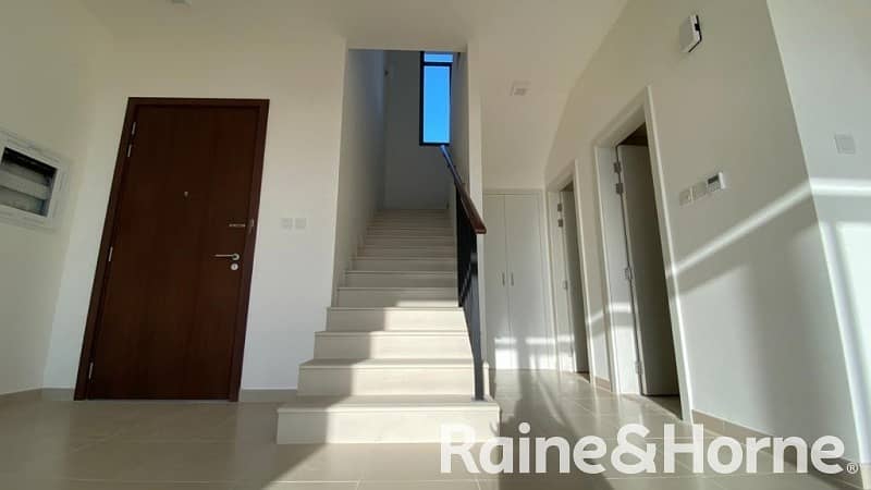 4 EXCLUSIVE - Close to Pool |Type 1| 3 Bed + Maid
