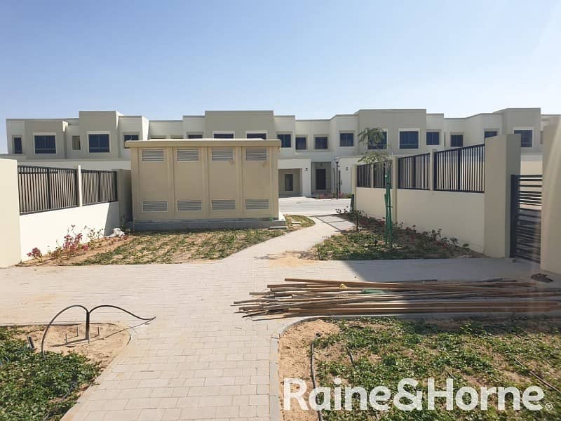 12 EXCLUSIVE - Close to Pool |Type 1| 3 Bed + Maid