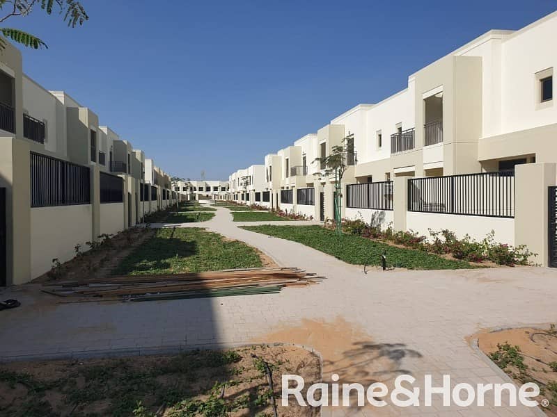 15 EXCLUSIVE - Close to Pool |Type 1| 3 Bed + Maid