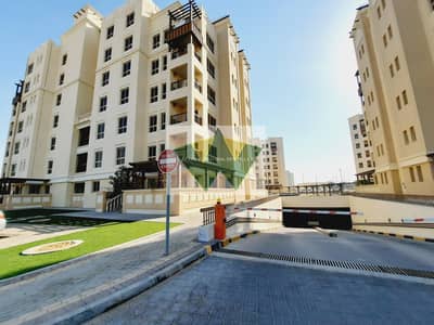 Safe And Secured 3 Master Bedroom Residence Apt with Maid Room Safe And Secured 3 Master Bedroom Residence Apt with Maid Room