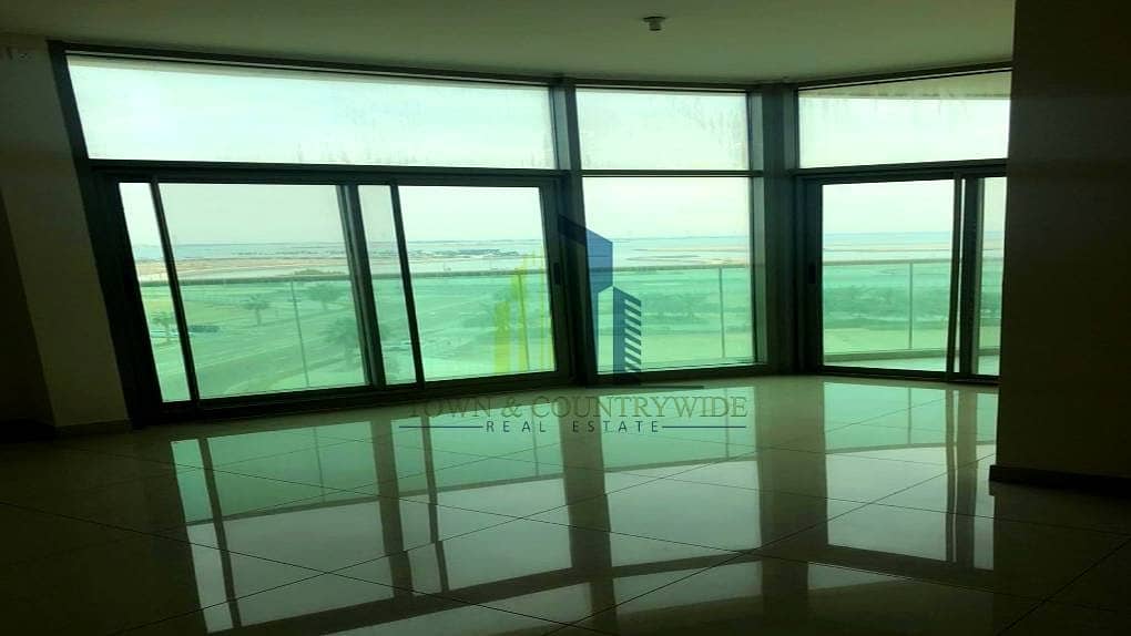 Hottest Deal!Vacant!Community with sea view 1BR with Balcony @ Beach Tower