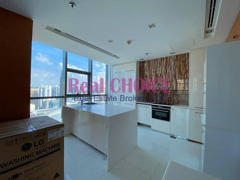 8 Beautiful 4 Br Penthouse in Marina