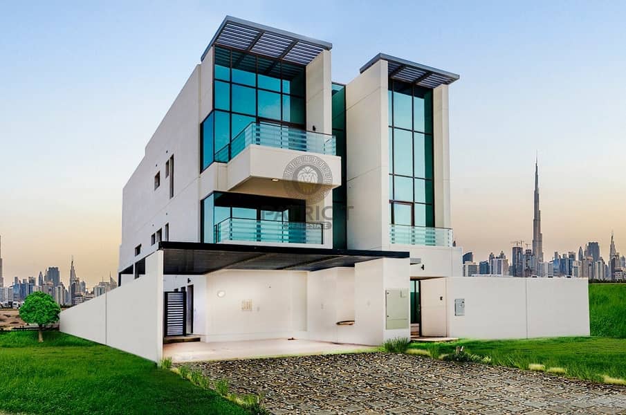 Stand alone villa in Dubai with Elevator and External driver room