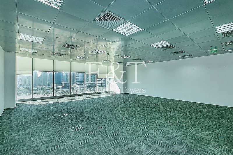 6 Fully Fitted Office in Arenco Tower SZR