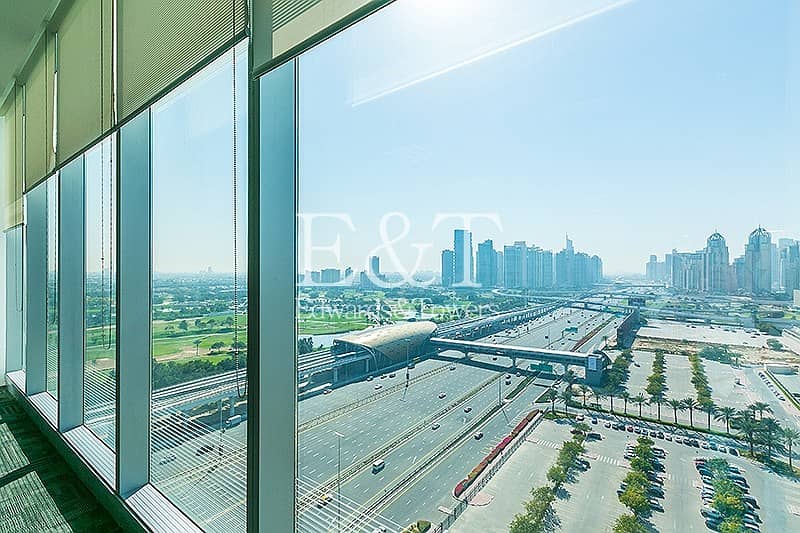 13 Fully Fitted Office in Arenco Tower SZR
