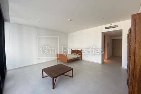 Biggest Layout Studio In Marquise Square !! Biggest Layout Studio In Marquise Square !!