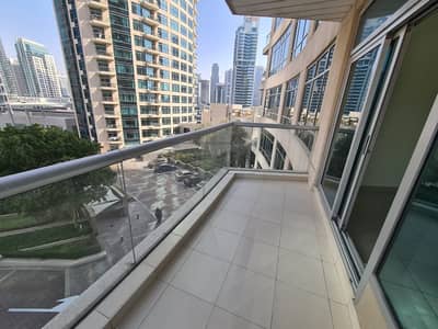 Large Size / Lower Floor / Well Maintain Large Size / Lower Floor / Well Maintain