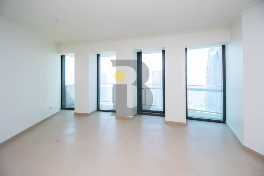 Best Deal| Swimming pool and Sea view| Bright Apartment