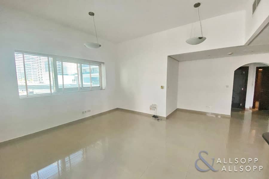 Huge Balcony | Close To The Beach | 1 Bed
