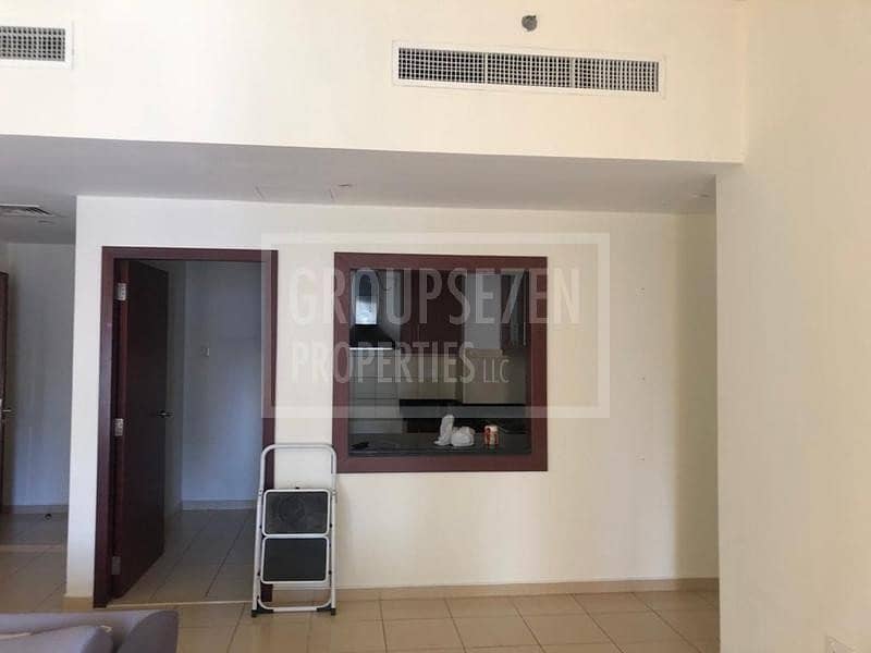 4 Unfurnished 2 Bed Apartment in Jumeirah Beach Residence