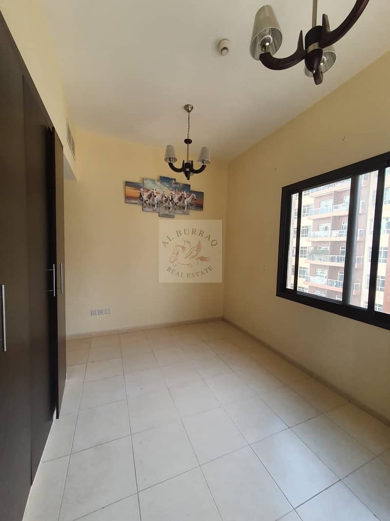 3BHK AT SILICON GATE 3 l AFFORABLE PRICE l CALL NOW !