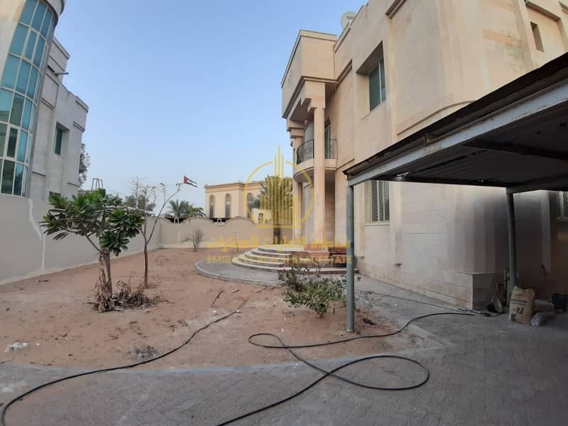45 Stand Alone 7-BR Villa walking distance to Al Forsan Mall (suitable for family or company staff)