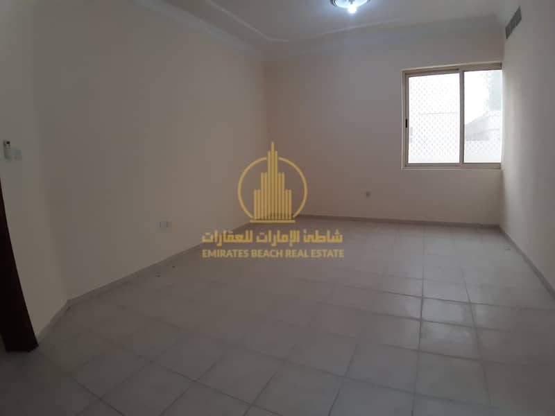 77 Stand Alone 7-BR Villa walking distance to Al Forsan Mall (suitable for family or company staff)