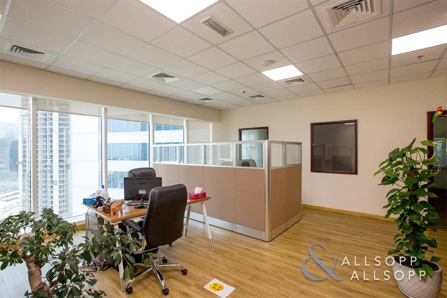 Partitioned Unit | Mid Floor | Bright Office