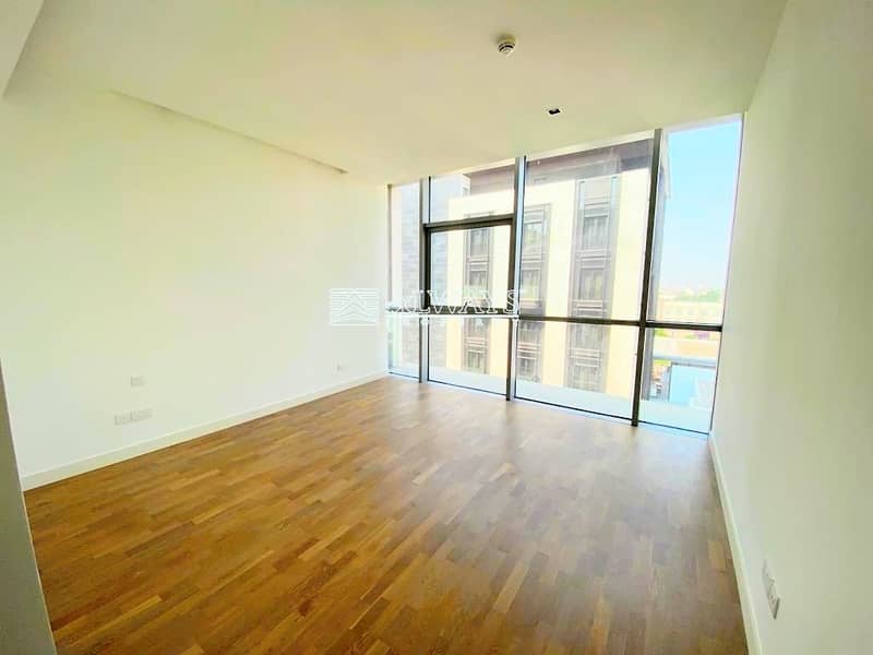 14 Huge Unit|Sky line Views|Roof Top Pool|1 Month Free