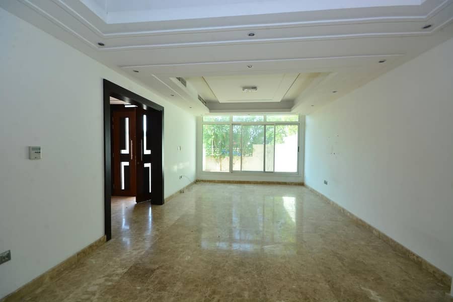 Massive | 3Bed+Maid+Family Room| Large Garden