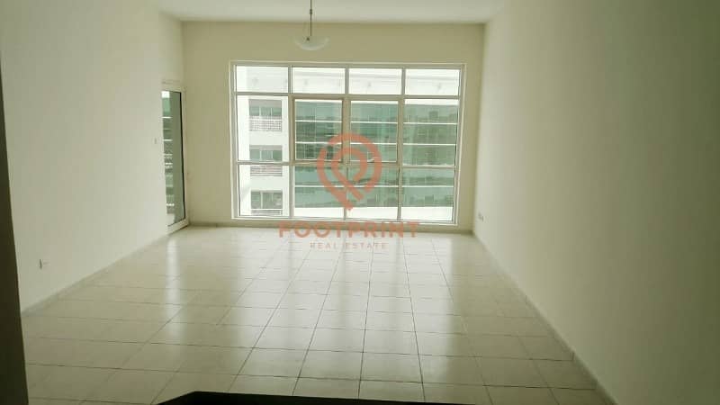 Huge Size Unit | Closed Kitchen | Chiller Free Huge Size Unit | Closed Kitchen | Chiller Free