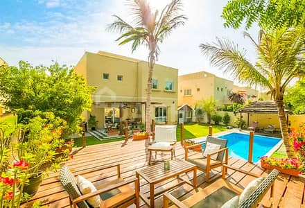 Upgraded Single Row 3 Bed with Private Pool Upgraded Single Row 3 Bed with Private Pool