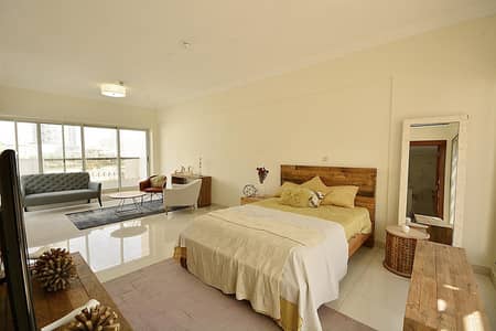 Large Living | 4Bed+Maid | Ready to Move Large Living | 4Bed+Maid | Ready to Move
