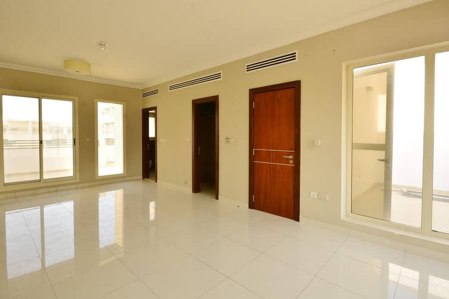 5 Modern Large | 4bed+Maid | Ready to Move