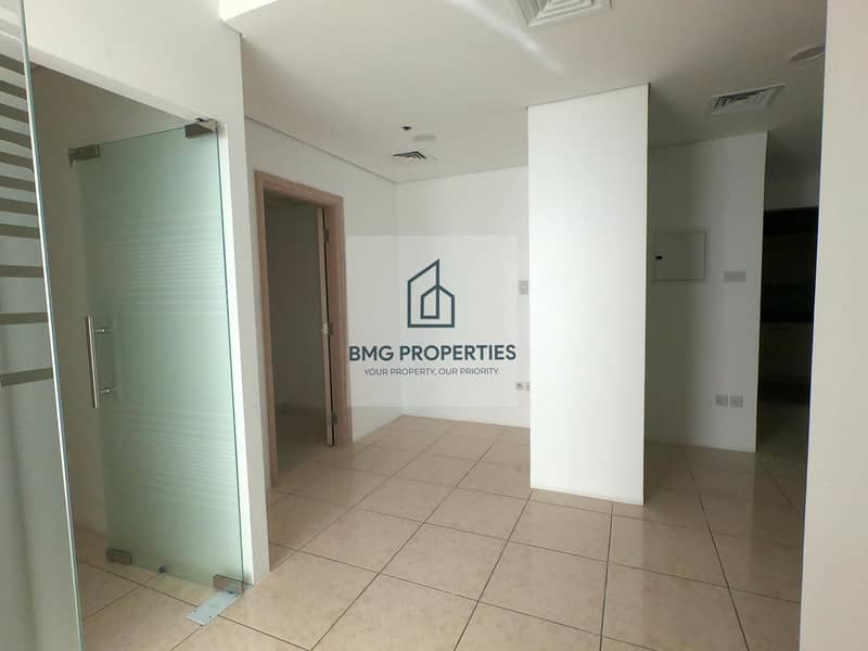 2 Fitted Office Space in Sheikh Zayed Road | Best price!!