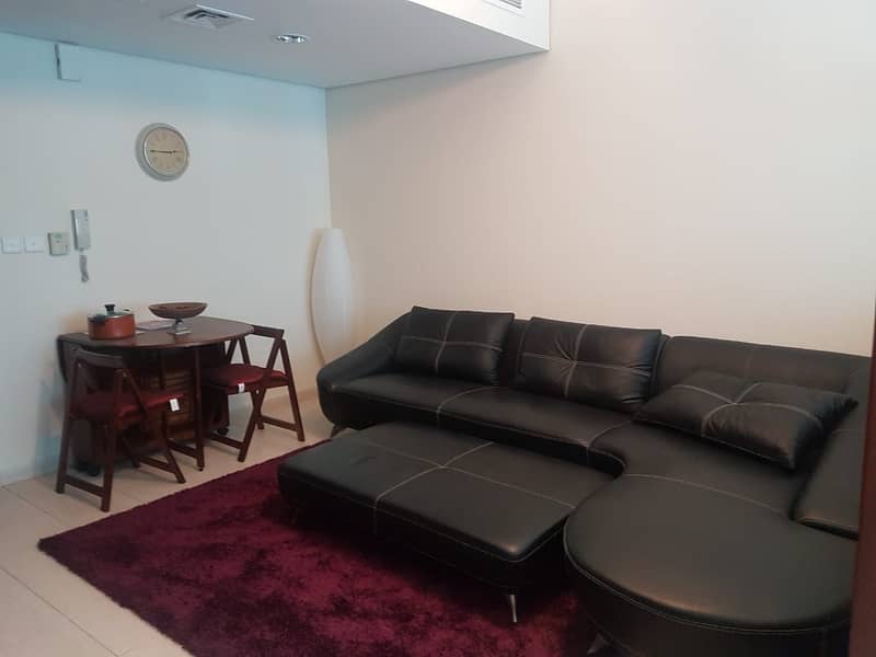 Beautiful furnished | Vacant | Full lake view Beautiful furnished | Vacant | Full lake view