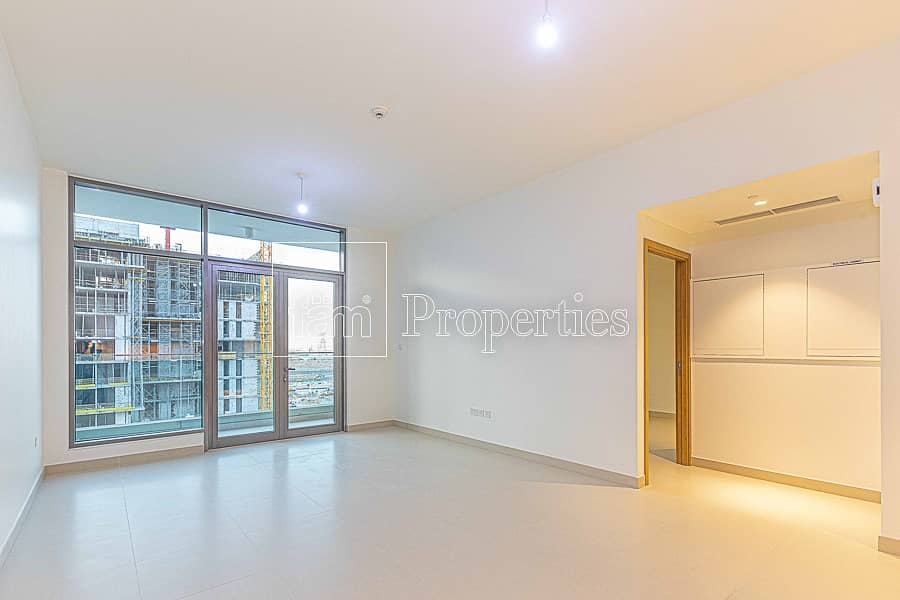 7 Modern and Spacious 1 Bd |Boulevard and Pool View