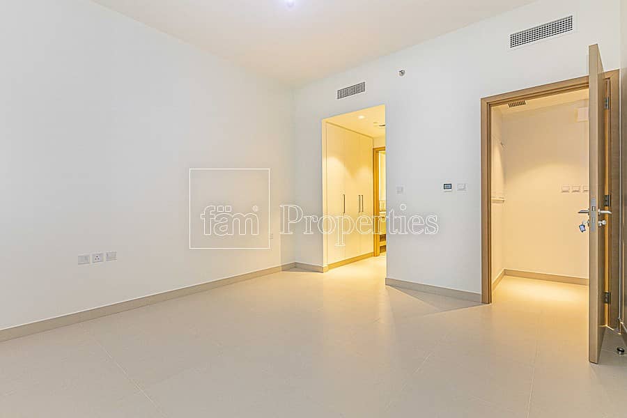 4 Modern and Spacious 1 Bd |Boulevard and Pool View
