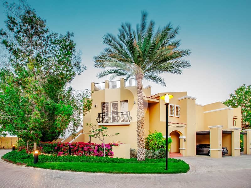 Perfect 4 bedrooms family villa in a beautiful compound