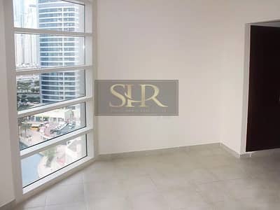 With balcony | Maid's | Both En Suite | lake view With balcony | Maid's | Both En Suite | lake view