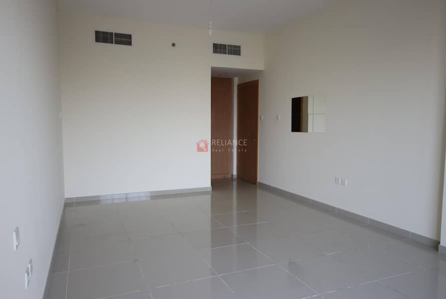 5 SPACIOUS 1 BEDROOM APARTMENT IN JVT GREEN PARK FOR RENT