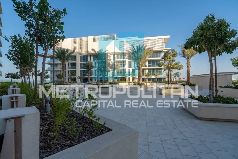 Great Offer | Amazing Sea View | Luxurious Unit