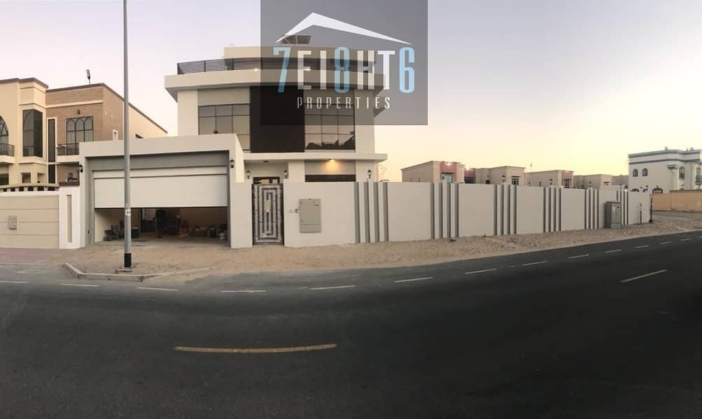 Outstanding property: 5 b/r good quality indep villa + maids room + large garden for rent in Barsha South 1